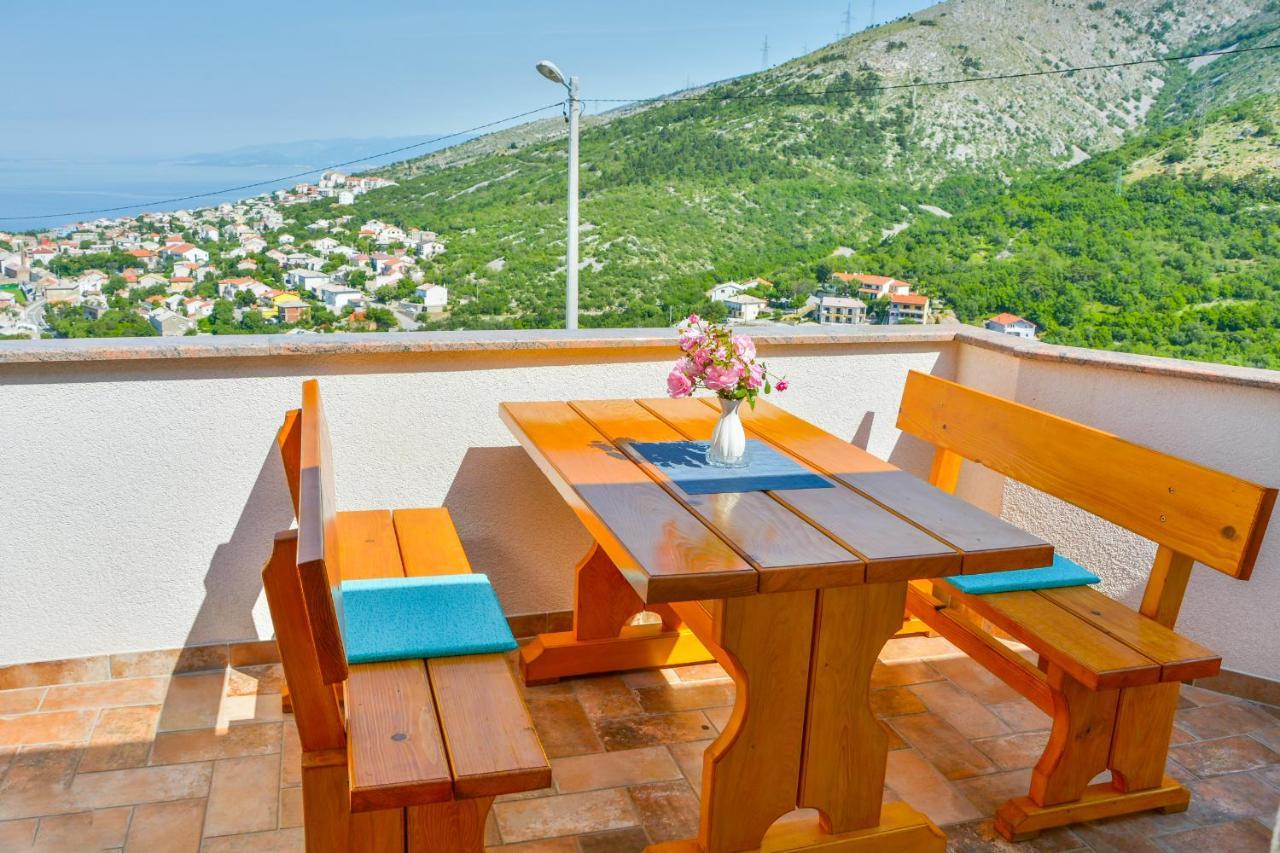 Gromila 2 Apartman Zengg Kültér fotó